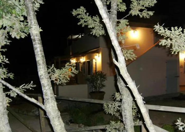 Orizzonti Del Castelluccio Confortevoli E Panoramici Apartmán